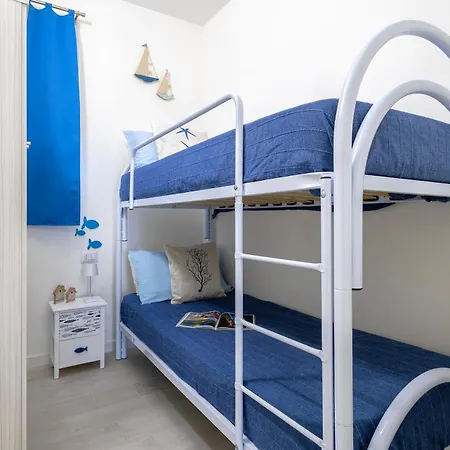 Sardinia Re - Smeralda 10 * Castelsardo