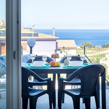 Sardinia Re - Smeralda 10 * Castelsardo